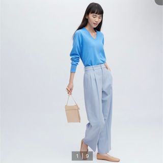 ユニクロ(UNIQLO)のUNIQLO タックワイドパンツ(ツータック) BLUE(カジュアルパンツ)