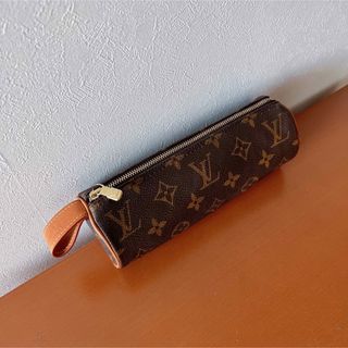 ルイヴィトン Louis Vuitton トゥルース ロンド ペンケース ポーチ