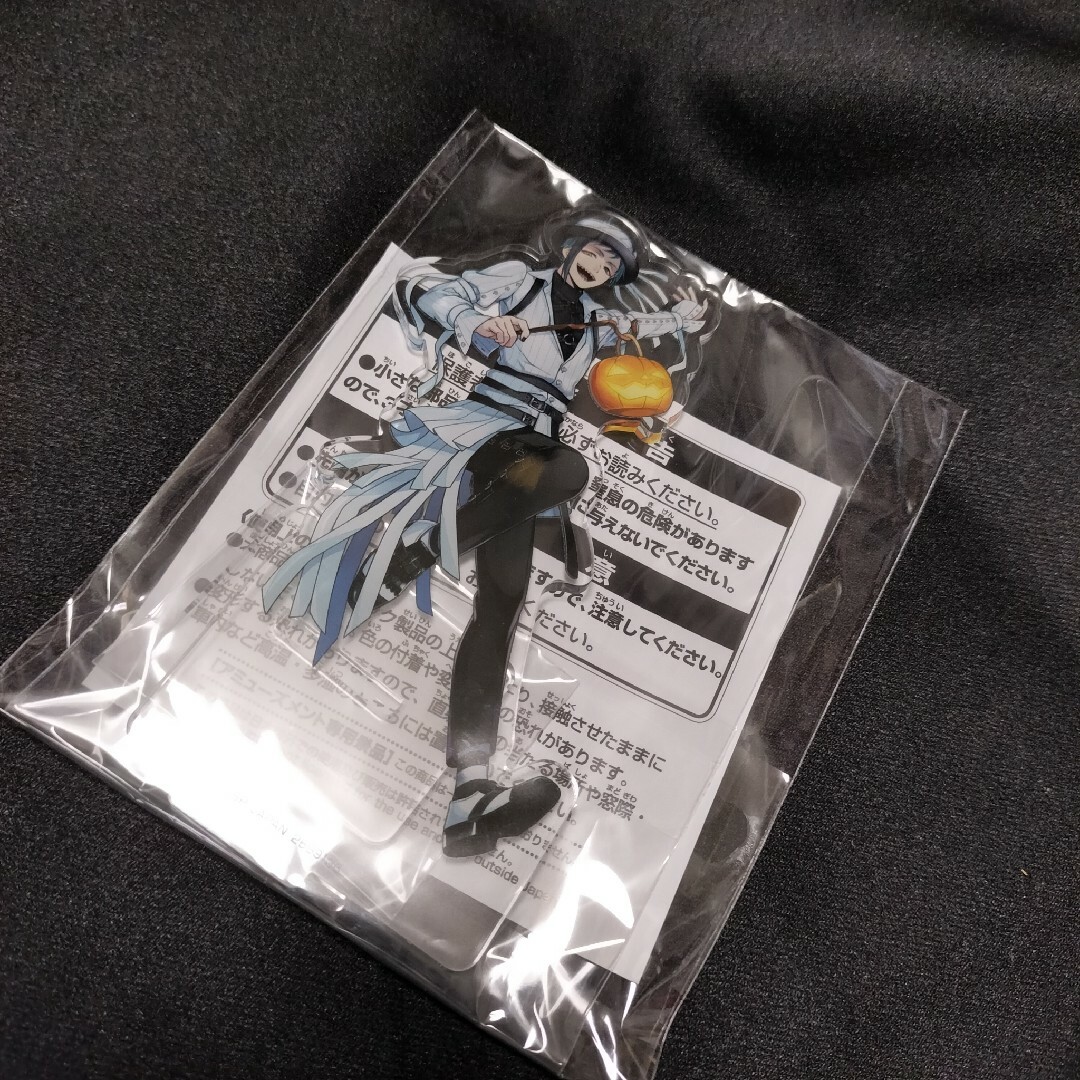 新品　送料込　フロイド　スケモン　限定　アクスタ