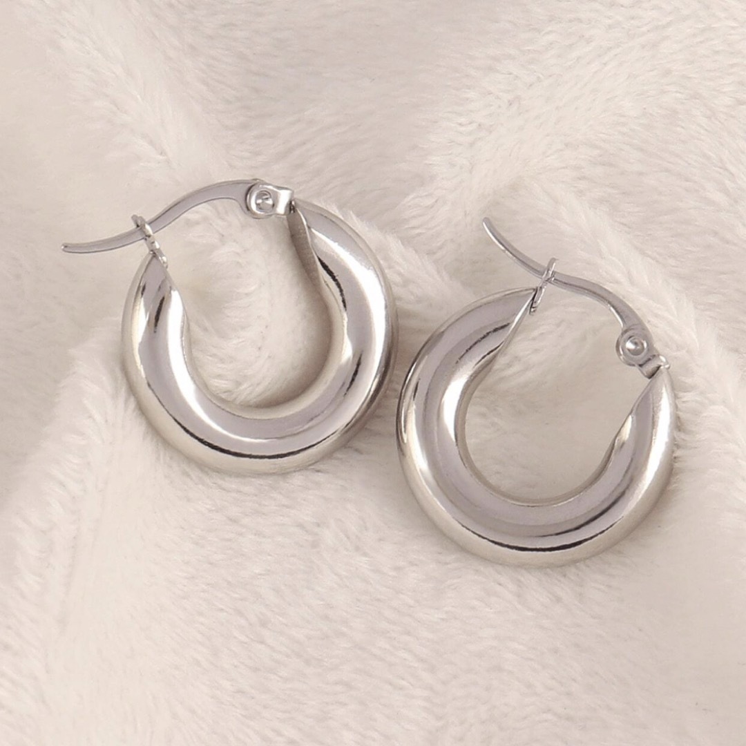 ZARA(ザラ)の【Design hoop pierce】#022 S925 ラスト‼️ レディースのアクセサリー(ピアス)の商品写真