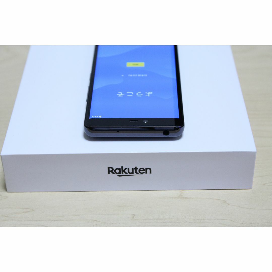 Rakuten(ラクテン)のRakuten Hand P710 楽天ハンド ブラック 動作確認済み スマホ/家電/カメラのスマートフォン/携帯電話(スマートフォン本体)の商品写真