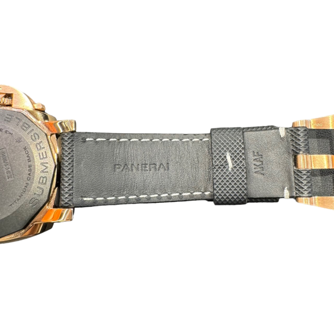 PANERAI(パネライ)の　パネライ PANERAI サブマーシブル ゴールドテック PAM01164 ブラック  K18PG メンズ 腕時計 メンズの時計(その他)の商品写真