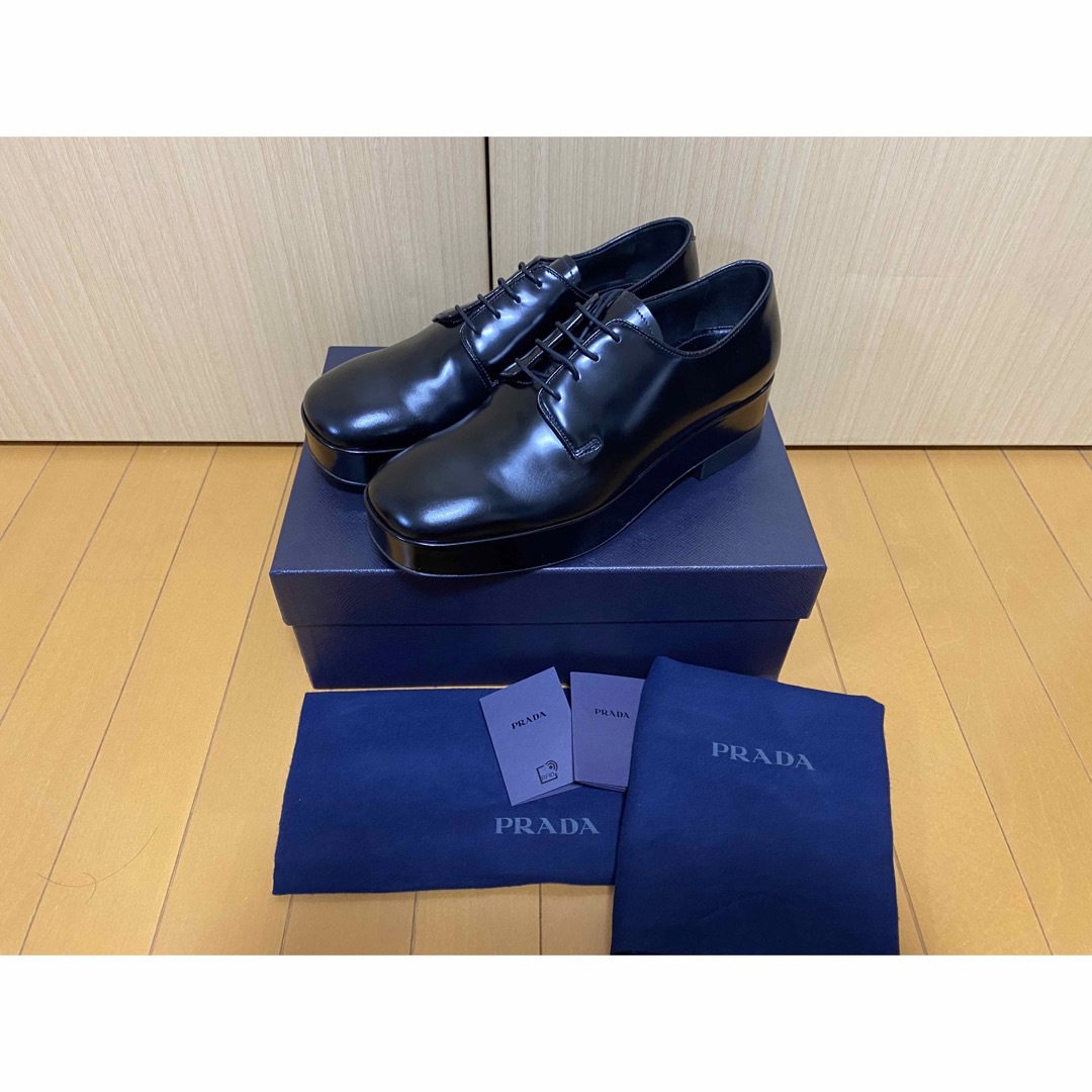 新品 2023年 PRADA ブラッシュドレザー レースアップダービーシューズ9