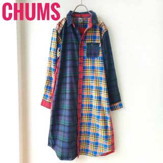 チャムス(CHUMS)の美品　チャムス　CHUMS　切り返しチェックシャツワンピース　カラビナボタン　L(ひざ丈ワンピース)