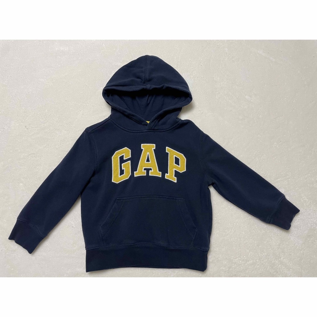 GAP(ギャップ)の男の子　GAP フーディー　110cm キッズ/ベビー/マタニティのキッズ服男の子用(90cm~)(ジャケット/上着)の商品写真