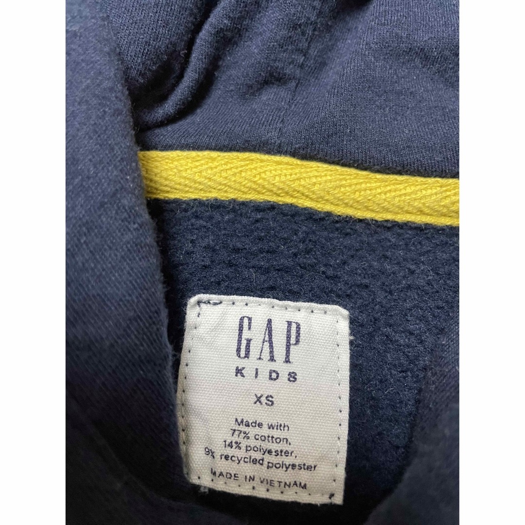 GAP(ギャップ)の男の子　GAP フーディー　110cm キッズ/ベビー/マタニティのキッズ服男の子用(90cm~)(ジャケット/上着)の商品写真