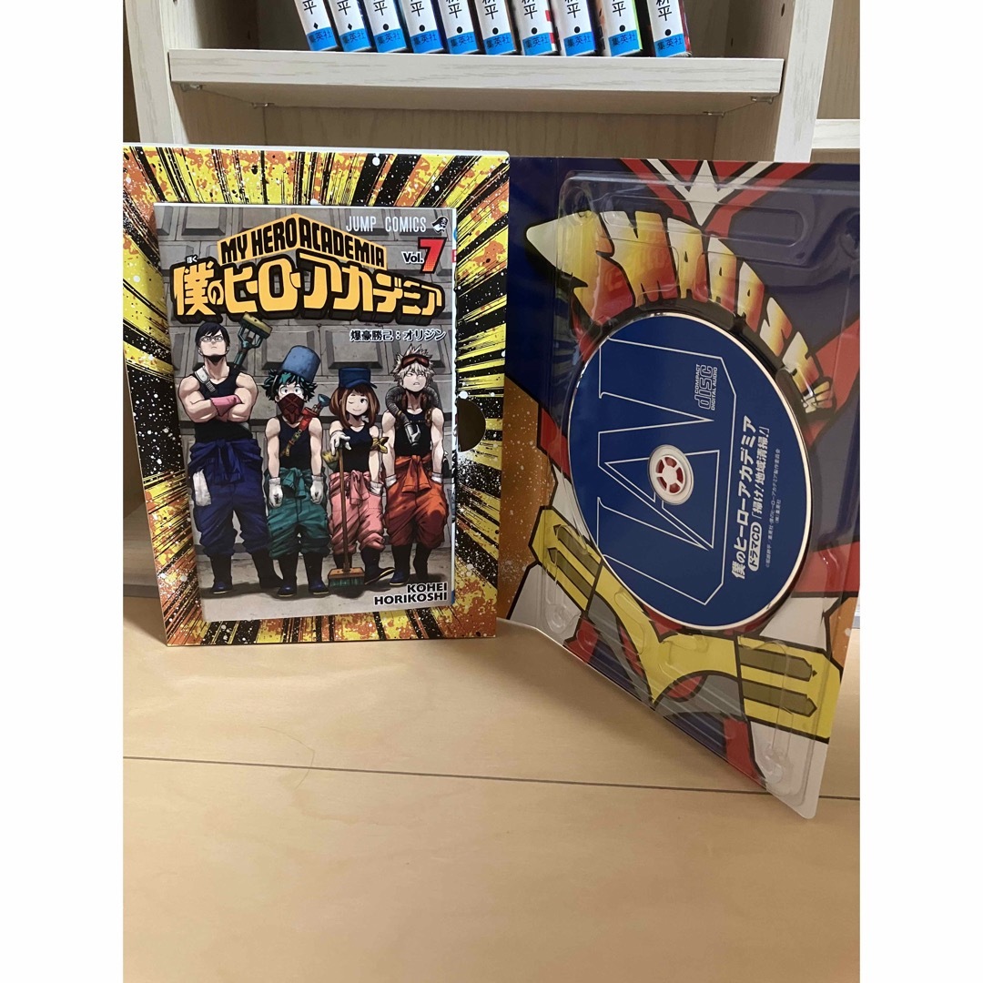 僕のヒーローアカデミア1〜37巻(全巻初版)+0巻、W巻、7巻ドラマ 僕のヒーローアカデミア1〜37巻(全巻初版)+0巻、W巻、7巻ドラマ