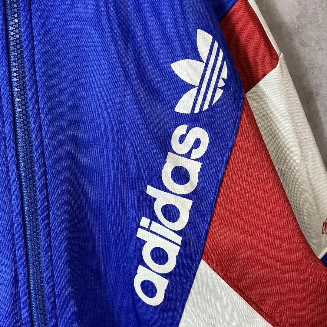 【背面ビック刺繍ロゴ】adidasトラックジャケットサッカー　ジャージ青