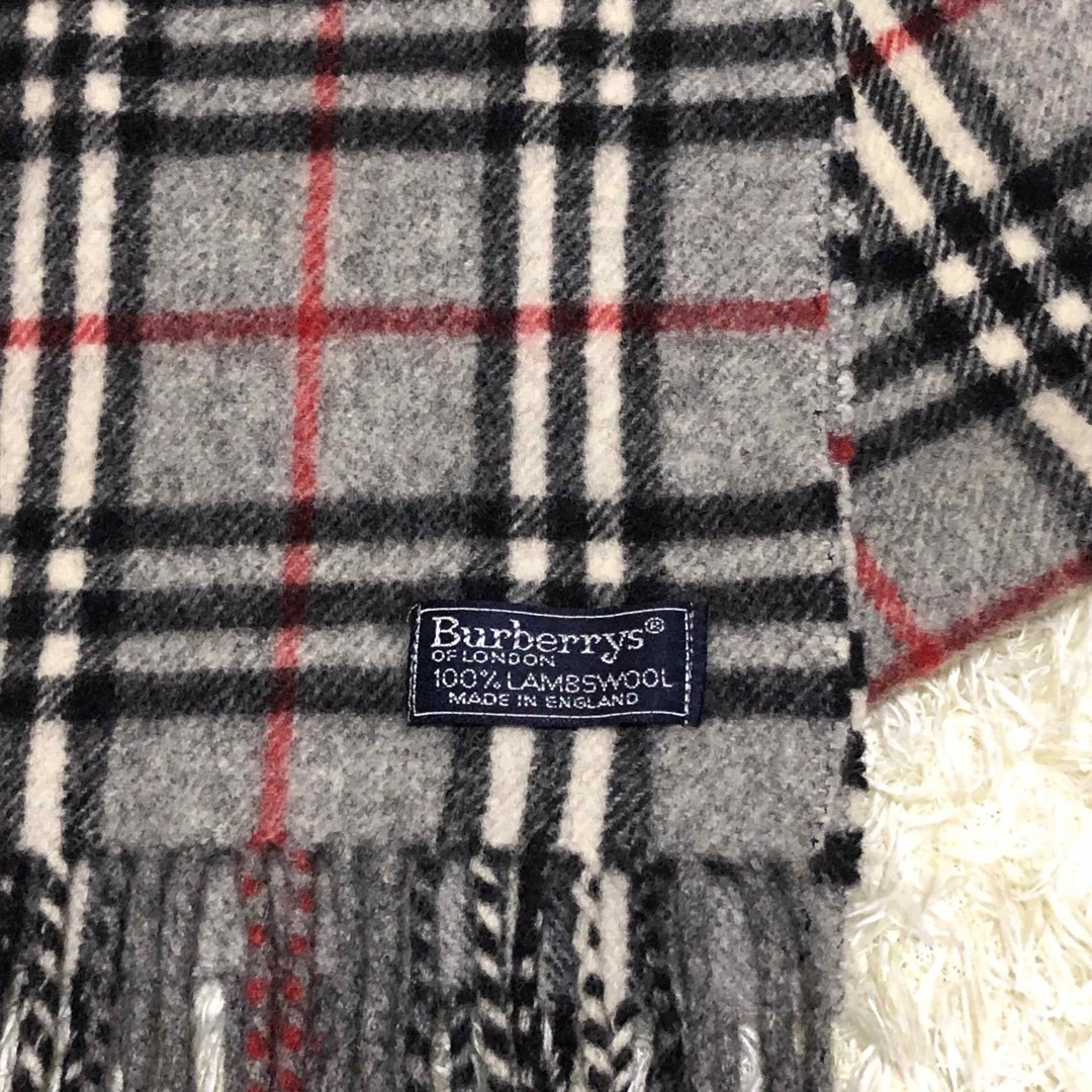 BURBERRY(バーバリー)のバーバリーズ✨チェックマフラー　イングランド製　ラムウール100% グレー レディースのファッション小物(マフラー/ショール)の商品写真