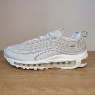 ナイキ コーデ(ベージュ系)の通販 300点以上 | NIKEを買うならラクマ