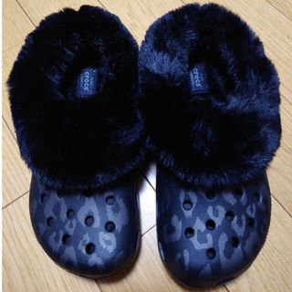 クロックス(crocs)のクロックスファー(サンダル)