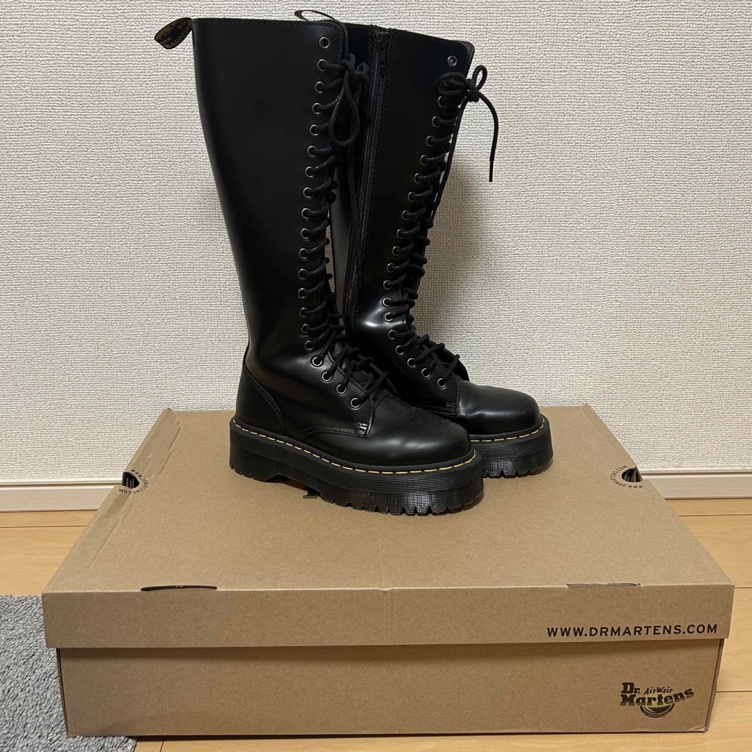 ブーツDr Martens 20ホール　厚底