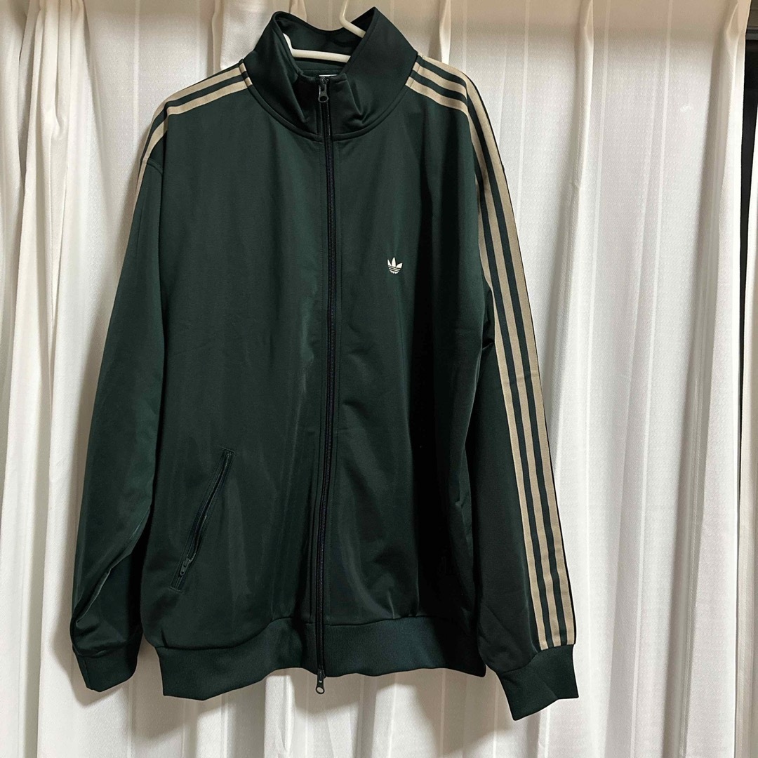 adidas(アディダス)のadidas トラックジャケット メンズのトップス(ジャージ)の商品写真