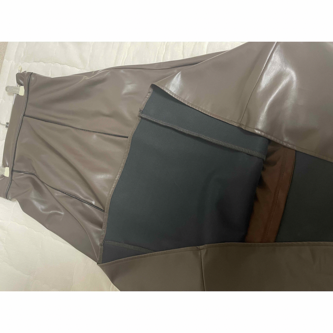 archives(アルシーヴ)のパイピングフェイクレザースカート レディースのスカート(ロングスカート)の商品写真