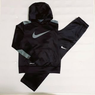 ナイキ(NIKE)のキッズNIKEトレーニングウェア上下(Tシャツ/カットソー)