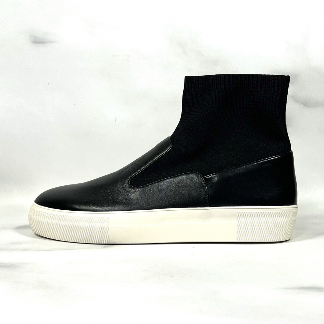 【新品未使用】ZARA コントラスト ハイカットスニーカーブーツ黒白26.5タグ