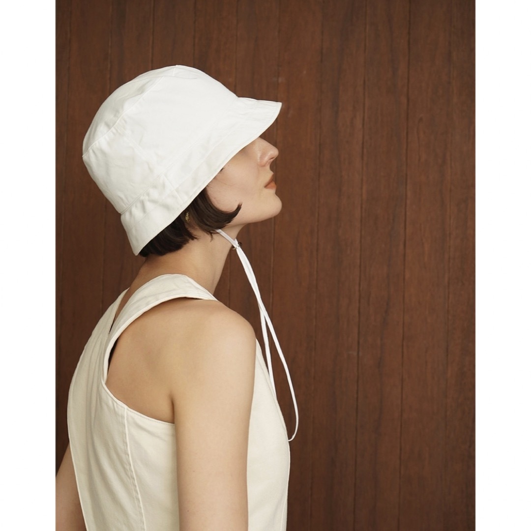 CLANE(クラネ)の【CLANE クラネ】DETACHABLE STRAP BUCKET HAT レディースの帽子(ハット)の商品写真