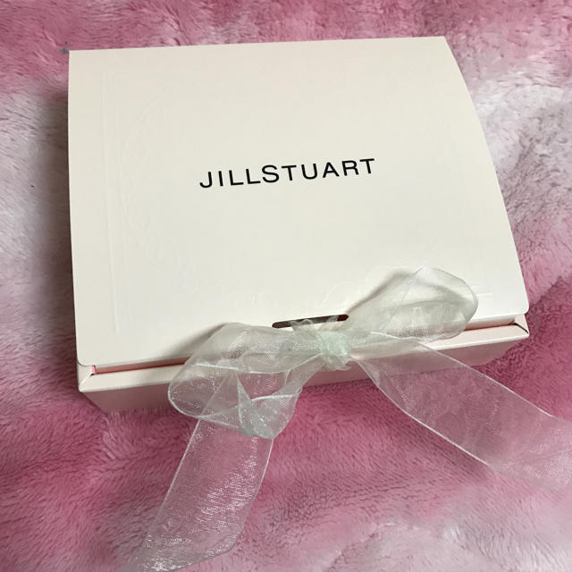 JILLSTUART(ジルスチュアート)のハンドクリーム、リップバーム コスメ/美容のキット/セット(コフレ/メイクアップセット)の商品写真