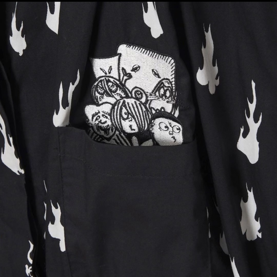 Design Tshirts Store graniph(グラニフ)の【未使用・タグ付き】グラニフ　ゲゲゲの鬼太郎　シャツワンピース　人魂パターン　F レディースのワンピース(ロングワンピース/マキシワンピース)の商品写真