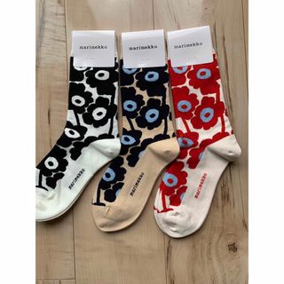 マリメッコ(marimekko)の人気柄marimekko新品　マリメッコソックス　レディース靴下【3足セット】(ソックス)