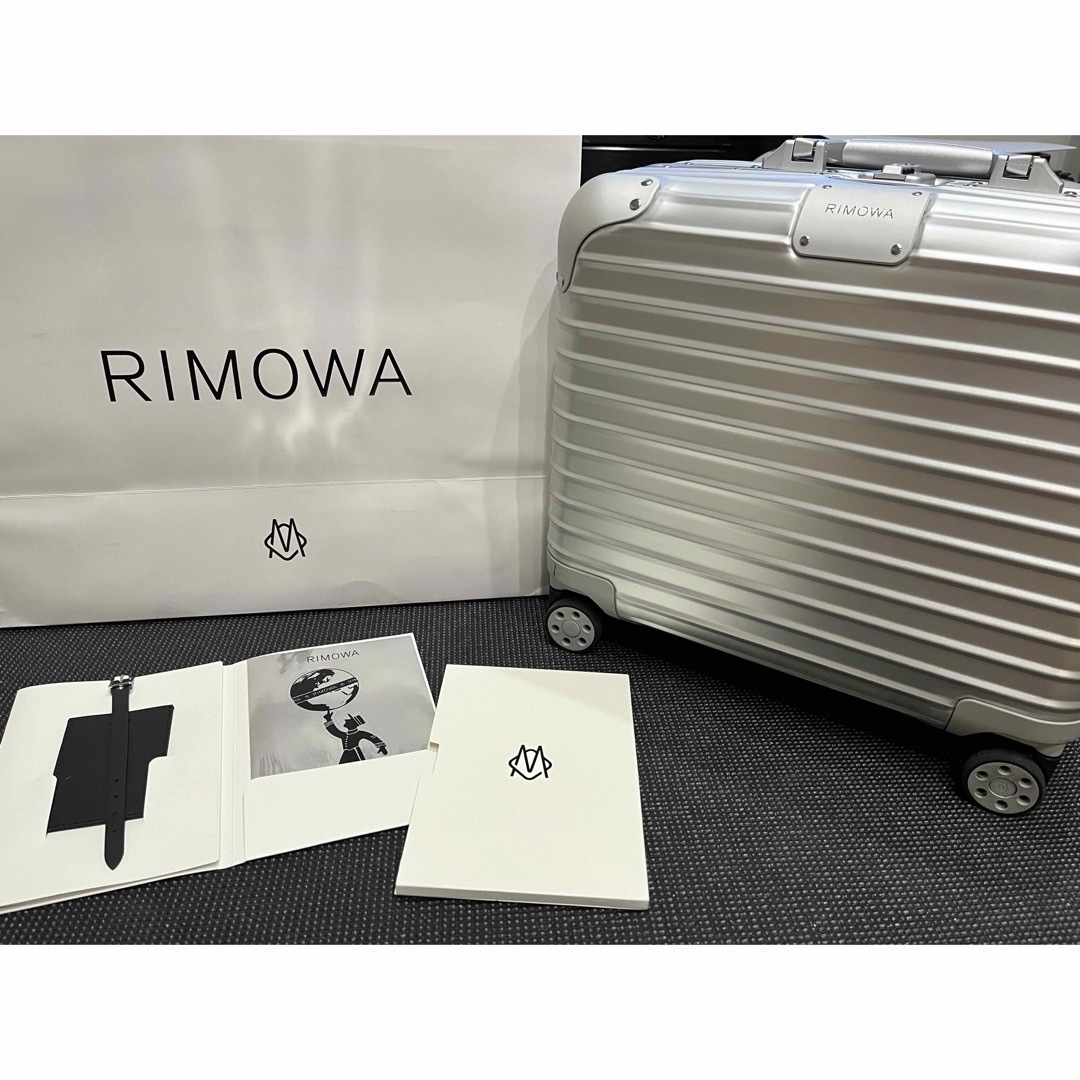 リモワ RIMOWA オリジナル original 29L 現行品