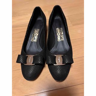 サルヴァトーレフェラガモ(Salvatore Ferragamo)のフェラガモ　ヴァラ　23.5(バレエシューズ)