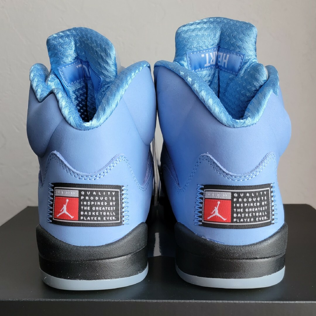 Jordan Brand（NIKE）(ジョーダン)のAir Jordan 5 Retro SE "University Blue" メンズの靴/シューズ(スニーカー)の商品写真