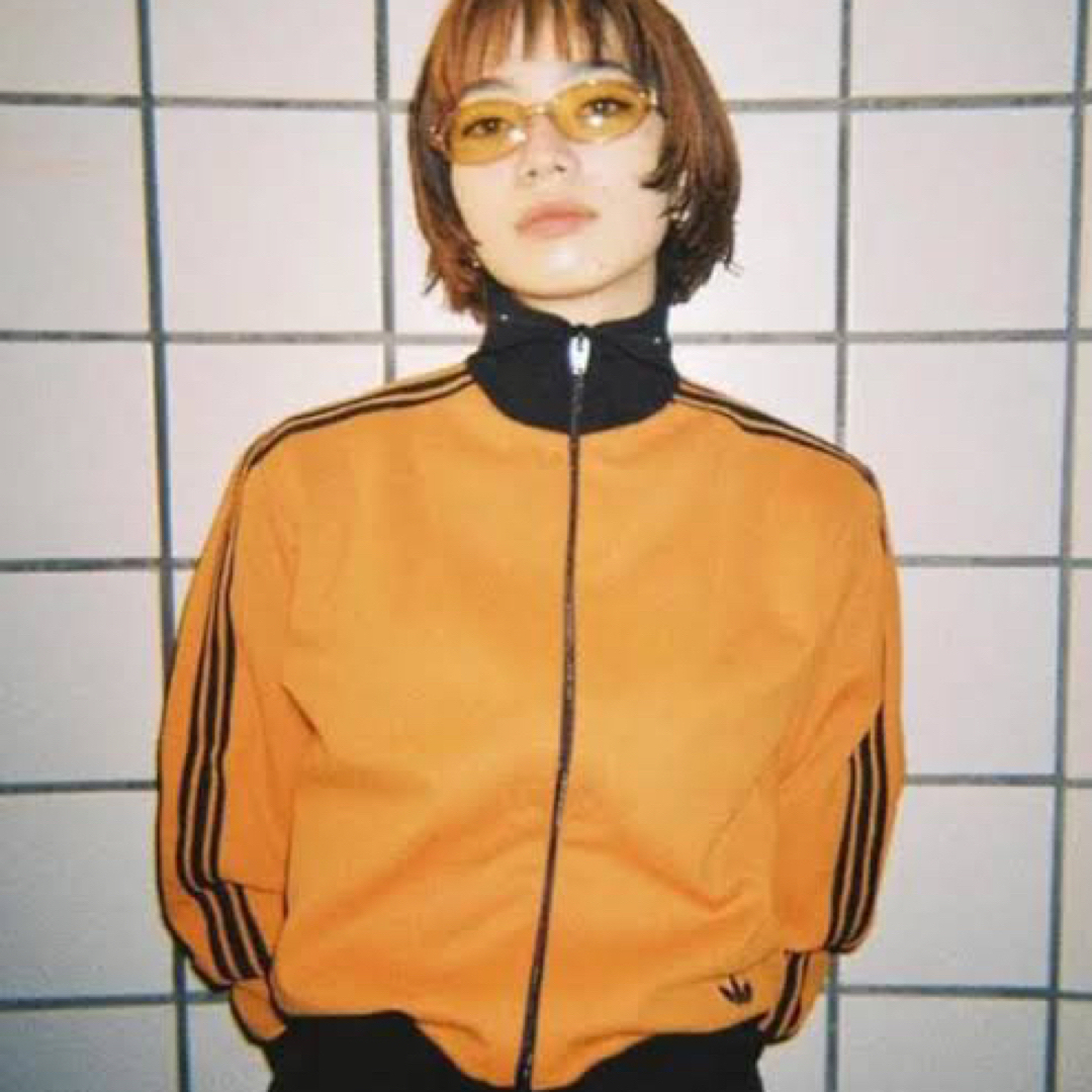 小松菜奈あいみょんFK  adidas