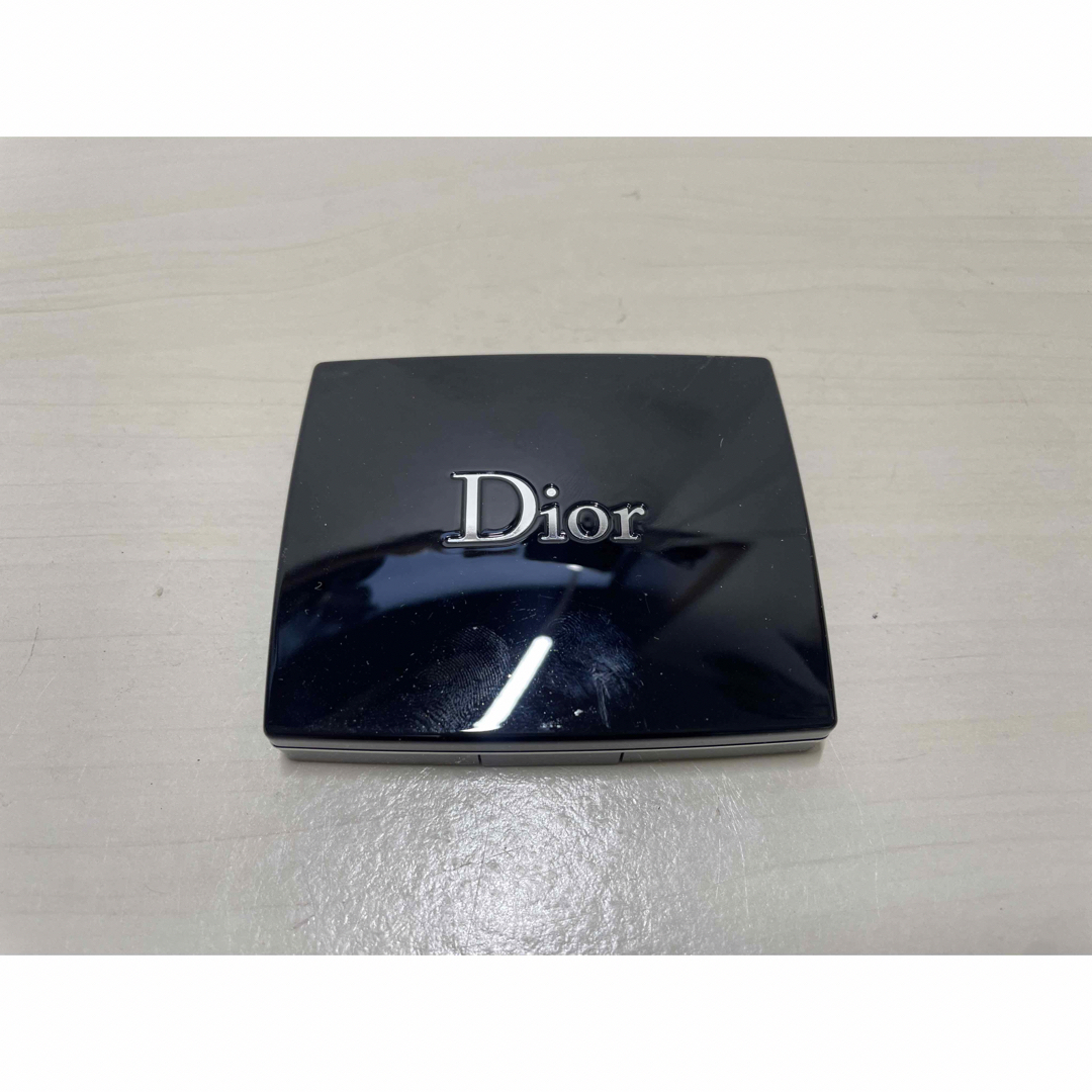 Christian Dior(クリスチャンディオール)のDior ディオール サンク クルール スリル 887 アイシャドウ コスメ/美容のベースメイク/化粧品(アイシャドウ)の商品写真