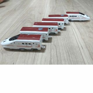 タカラトミー(Takara Tomy)のプラレール 九州新幹線 つばめ ６両(電車のおもちゃ/車)