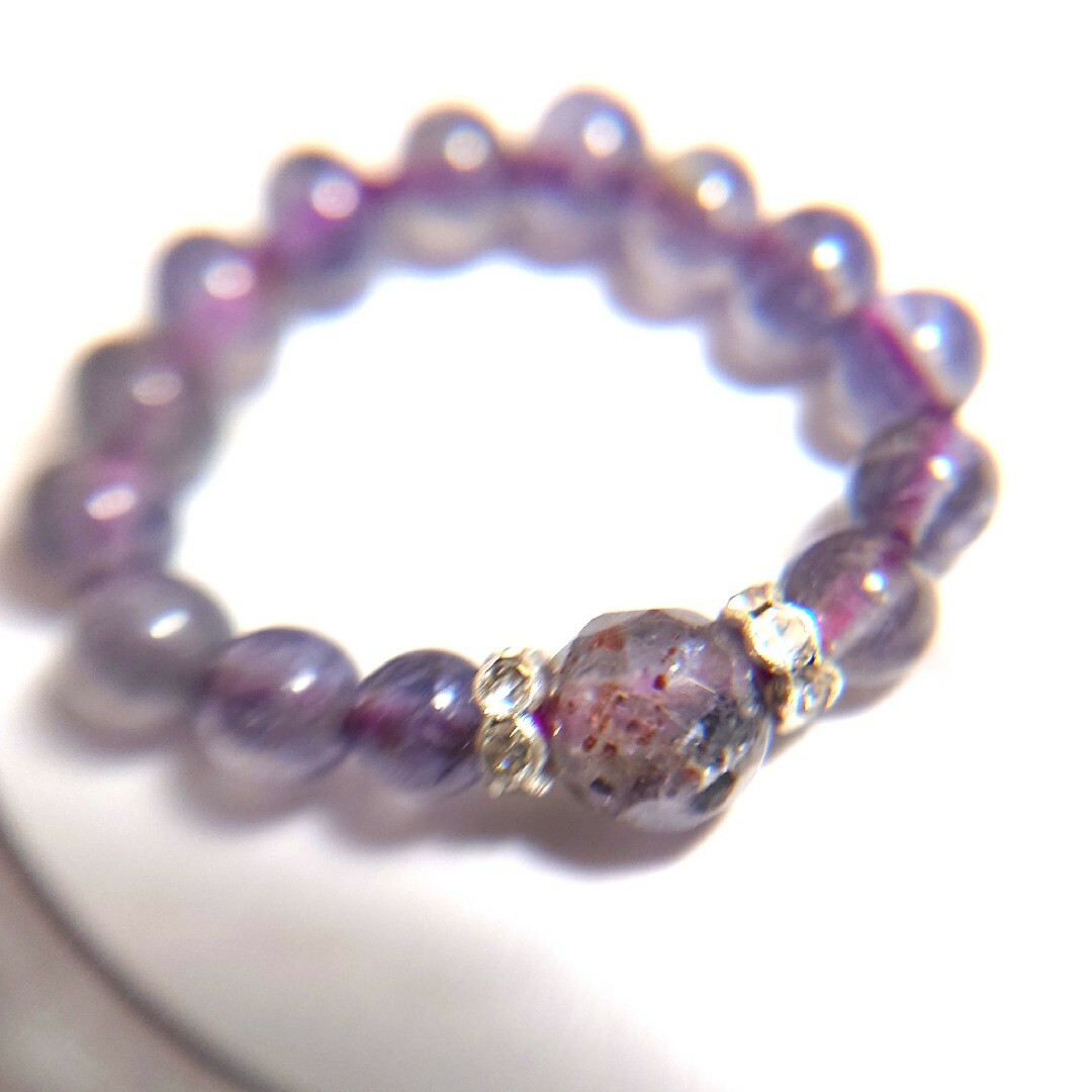 H4462【天然石】アイオライト 多面カット　ゴムタイプ 指輪　菫青石 レディースのアクセサリー(リング(指輪))の商品写真