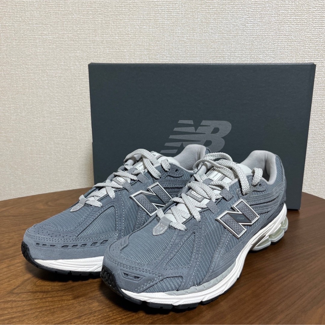 【新品】NewBalance ニューバランス スニーカー ウルフグレー