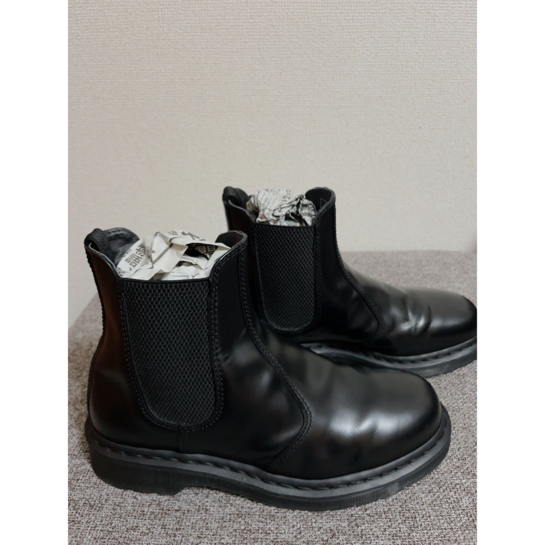 Dr.Martens(ドクターマーチン)のDr.Martens 2976 MONO チェルシーブーツ・UK7 メンズの靴/シューズ(ブーツ)の商品写真