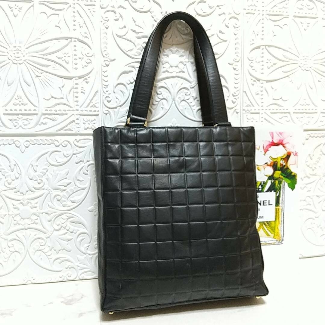 CHANEL - CHANEL シャネル チョコバー トートバッグ レザー デカココ