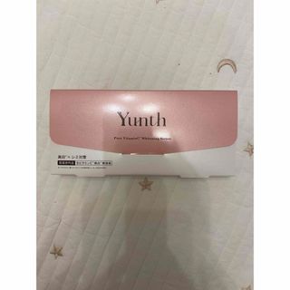 yunth 薬用ホワイトニングエッセンス(美容液)