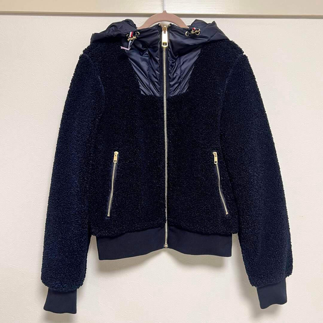 TOMMY HILFIGER(トミーヒルフィガー)の【美品　クリーニング済】 TOMMY HILFIGER リバーシブルジャケット レディースのジャケット/アウター(ブルゾン)の商品写真