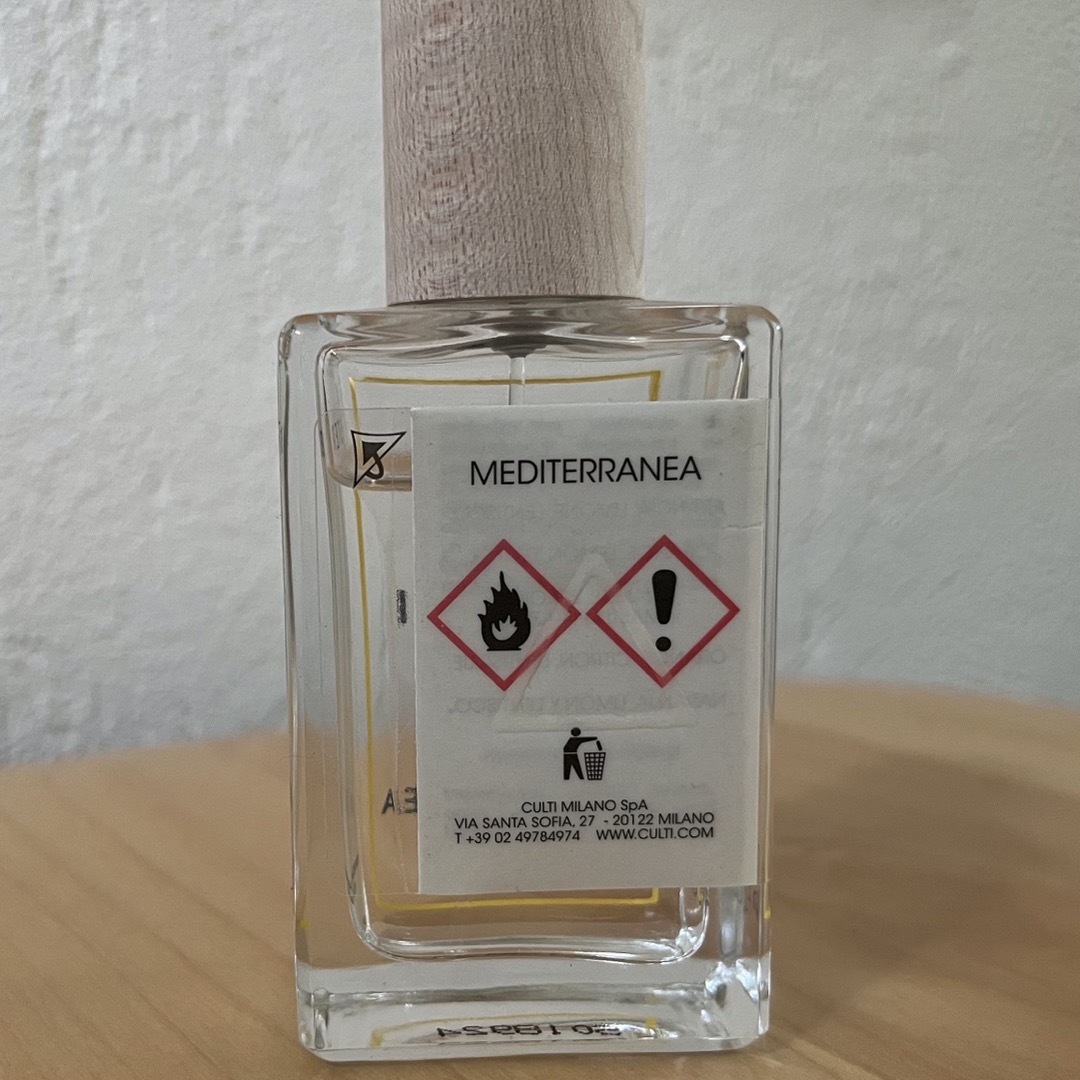 CULTI(クルティ)のCULTI MEDITERRANEAルームスプレー50ml コスメ/美容のリラクゼーション(アロマグッズ)の商品写真