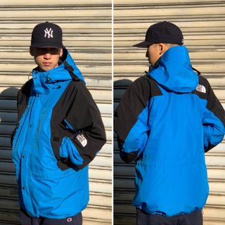 ノースフェイス(THE NORTH FACE) マウンテンパーカー(メンズ)（ブルー