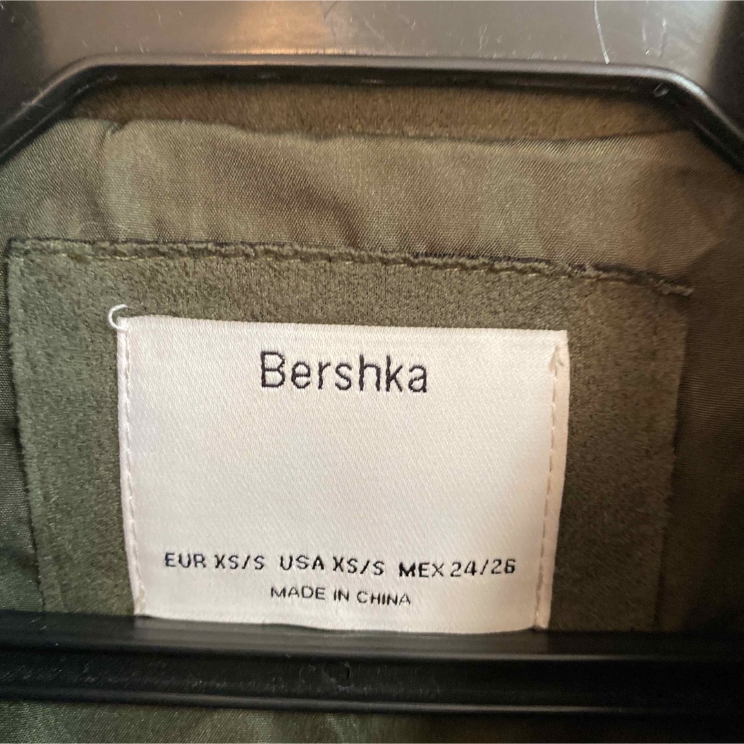 新品未使用！Bershka スエード調　シャツブラウス 2