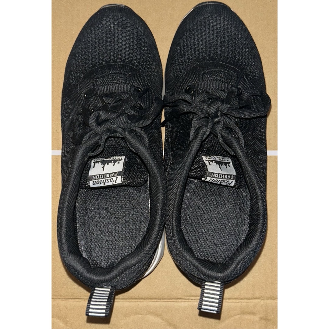レディース　靴　スニーカー　黒　ブラック　インソール　ヒール　インヒール レディースの靴/シューズ(スニーカー)の商品写真