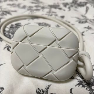 ボッテガヴェネタ(Bottega Veneta)のBOTTEGA VENETA Airpods Pro ケース プラスター 白(その他)