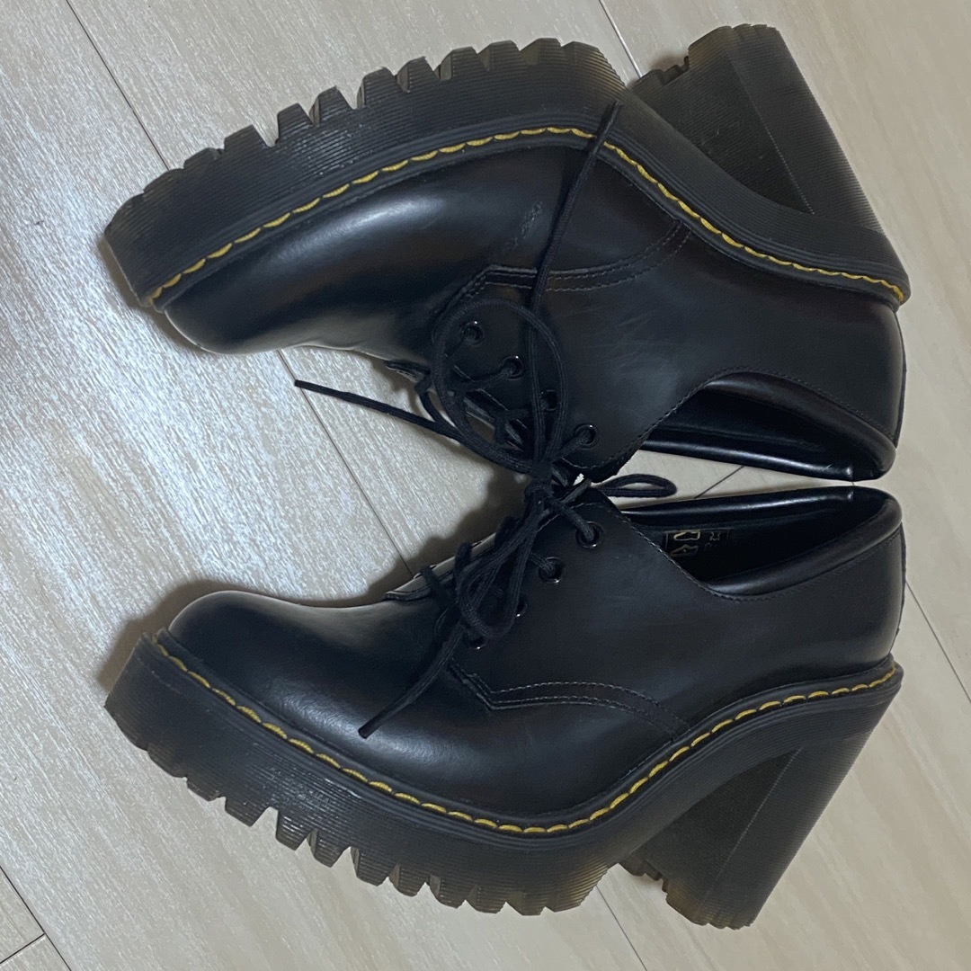 Dr.Martens SALOME UK4