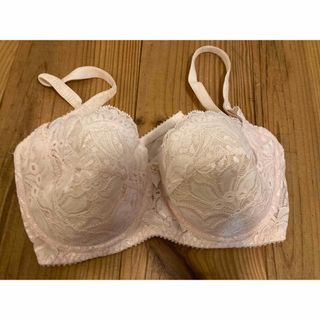 ブラデリス(BRADELIS)のブラデリス　ブラジャー　新品未使用　36B(ブラ)