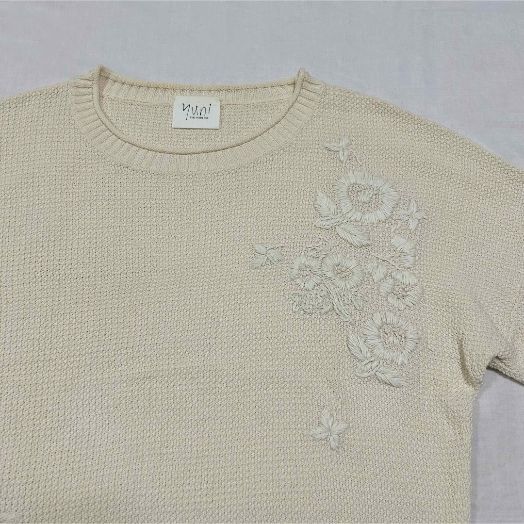 yuni(ユニ)の【 yuni 】ハンド花刺繍プルオーバー レディースのトップス(ニット/セーター)の商品写真