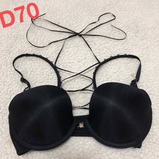 D70 トリンプ アッパーライン ヴァリゼール ブラ単品 2点
