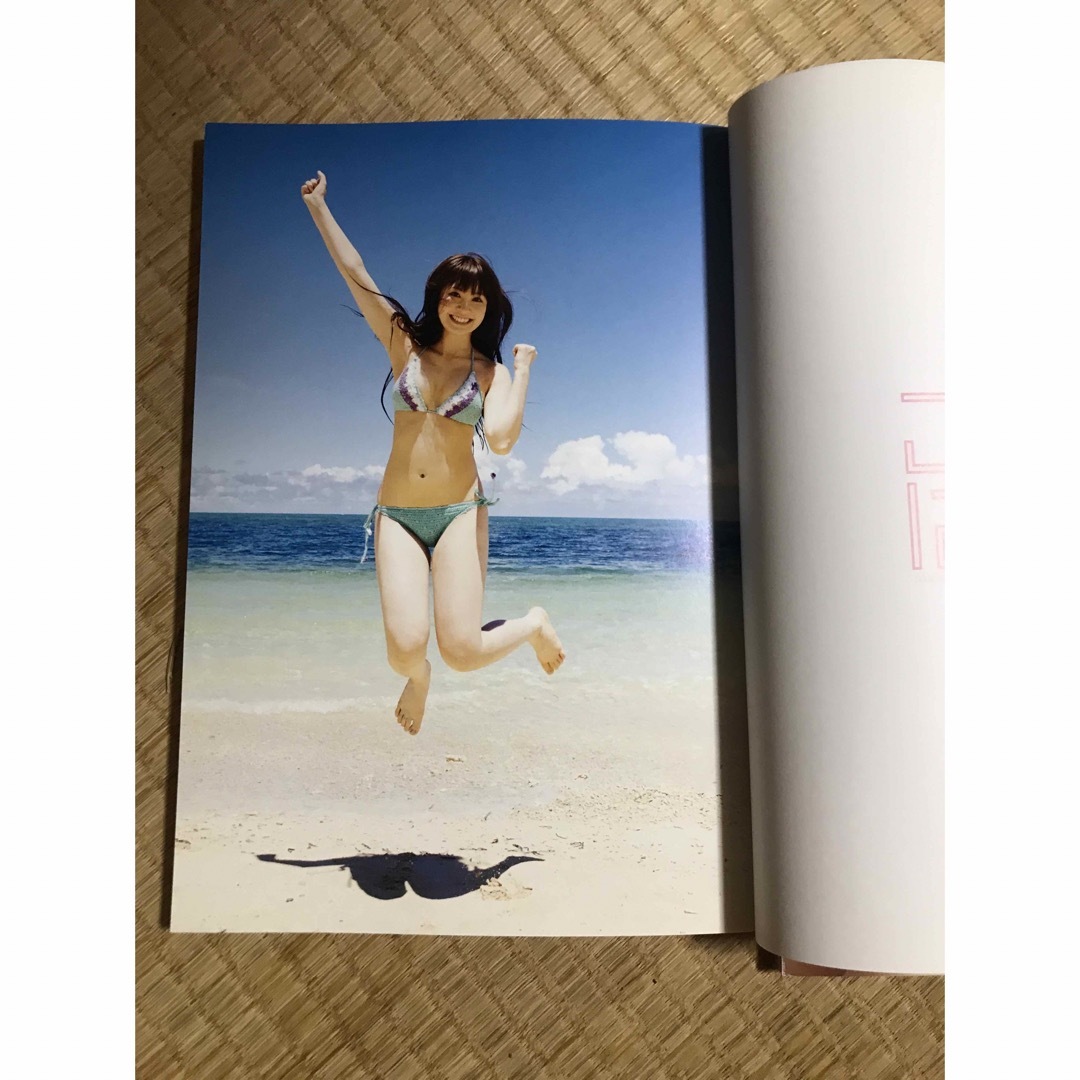 AKB48 - 『女の子の女神様』+おまけ小嶋陽菜写真集の通販 by AKB48 - 『女の子の女神様』+おまけ小嶋陽菜写真集の通販 by