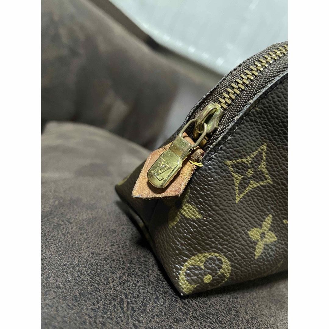 LOUIS VUITTON(ルイヴィトン)のルイヴィトン ポーチ モノグラム M47515  化粧ポーチ レディースのファッション小物(ポーチ)の商品写真