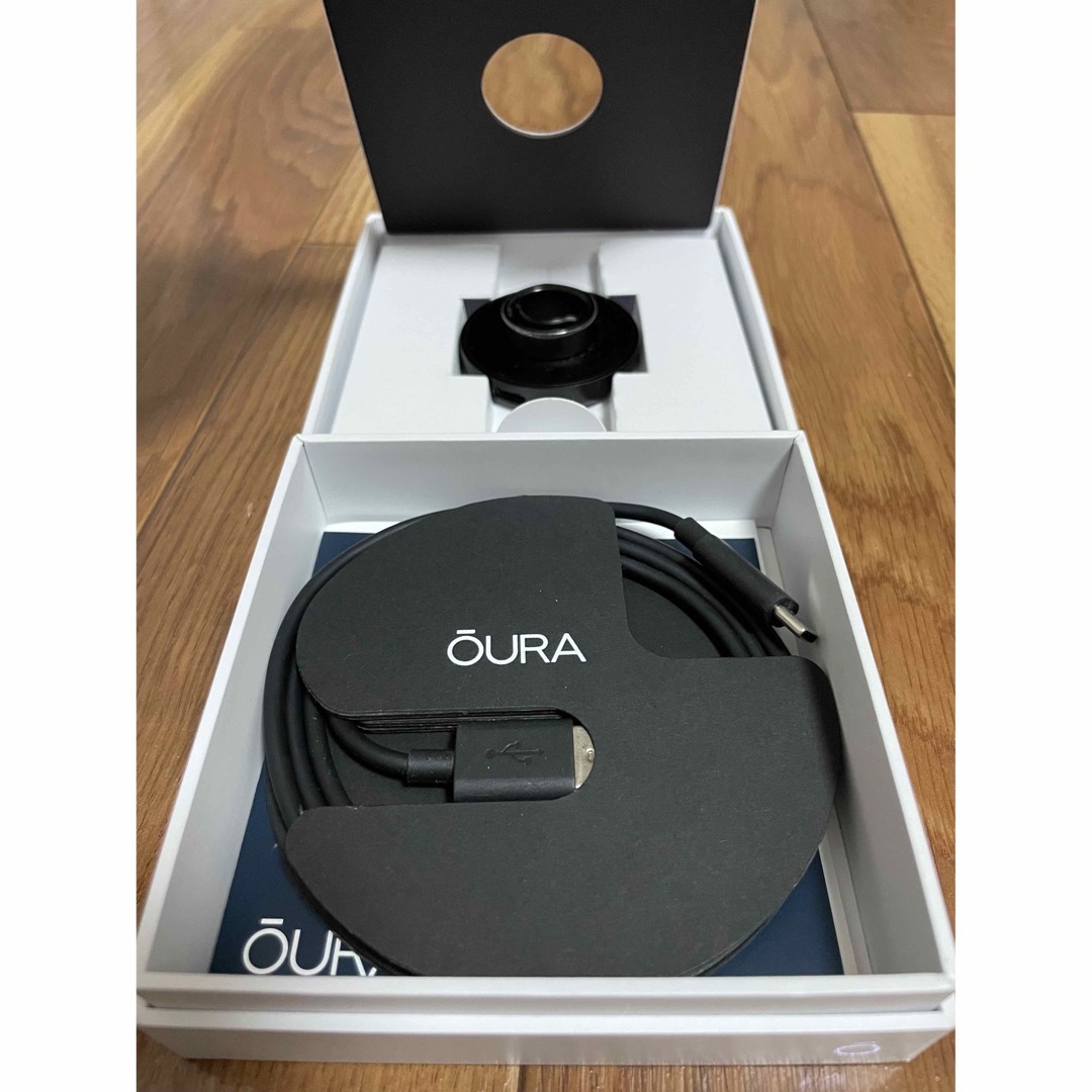 OURA RING オーラリング　US9 スマホ/家電/カメラの美容/健康(その他)の商品写真