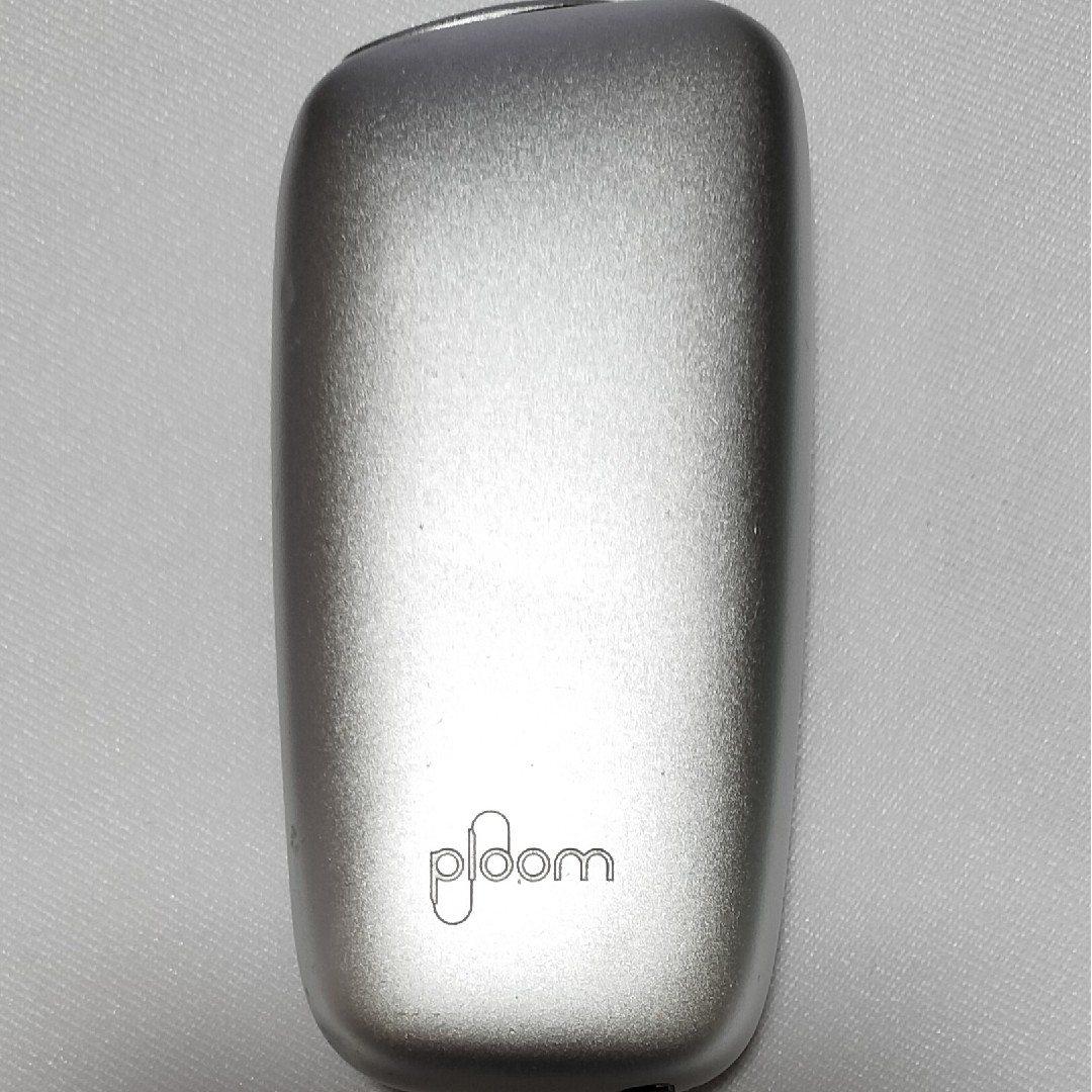 PloomTECH(プルームテック)の2台でプルーム X シルバー本体 Fパネルはスレートグレイ ケーブル ①② メンズのファッション小物(タバコグッズ)の商品写真
