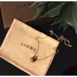 ロエベ ネックレスの通販 62点 | LOEWEのレディースを買うならラクマ